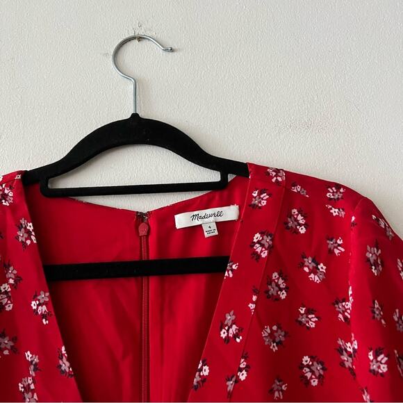 Madewell Silk Ruffle-Sleeve Button-Front Dress in Little Lilies - Picture 4 of 7